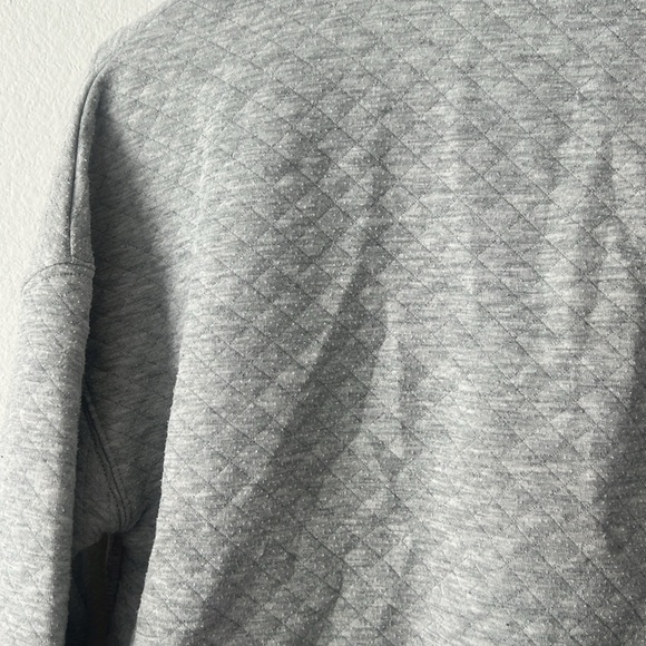 Womens Stars Above Gray Quilted Pullover Sweatshirt - XS - Picture 8 of 8